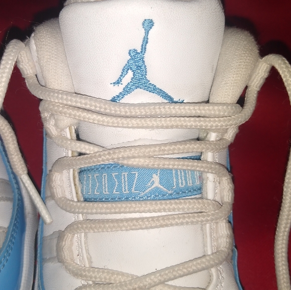 Kids Jordan Retro 11 Low BD - Picture 5 of 8